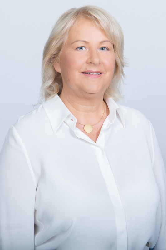 Bausachverständige, Immobiliensachverständige, Immobiliengutachterin und Baugutachterin  Alexandra Renno Keltern